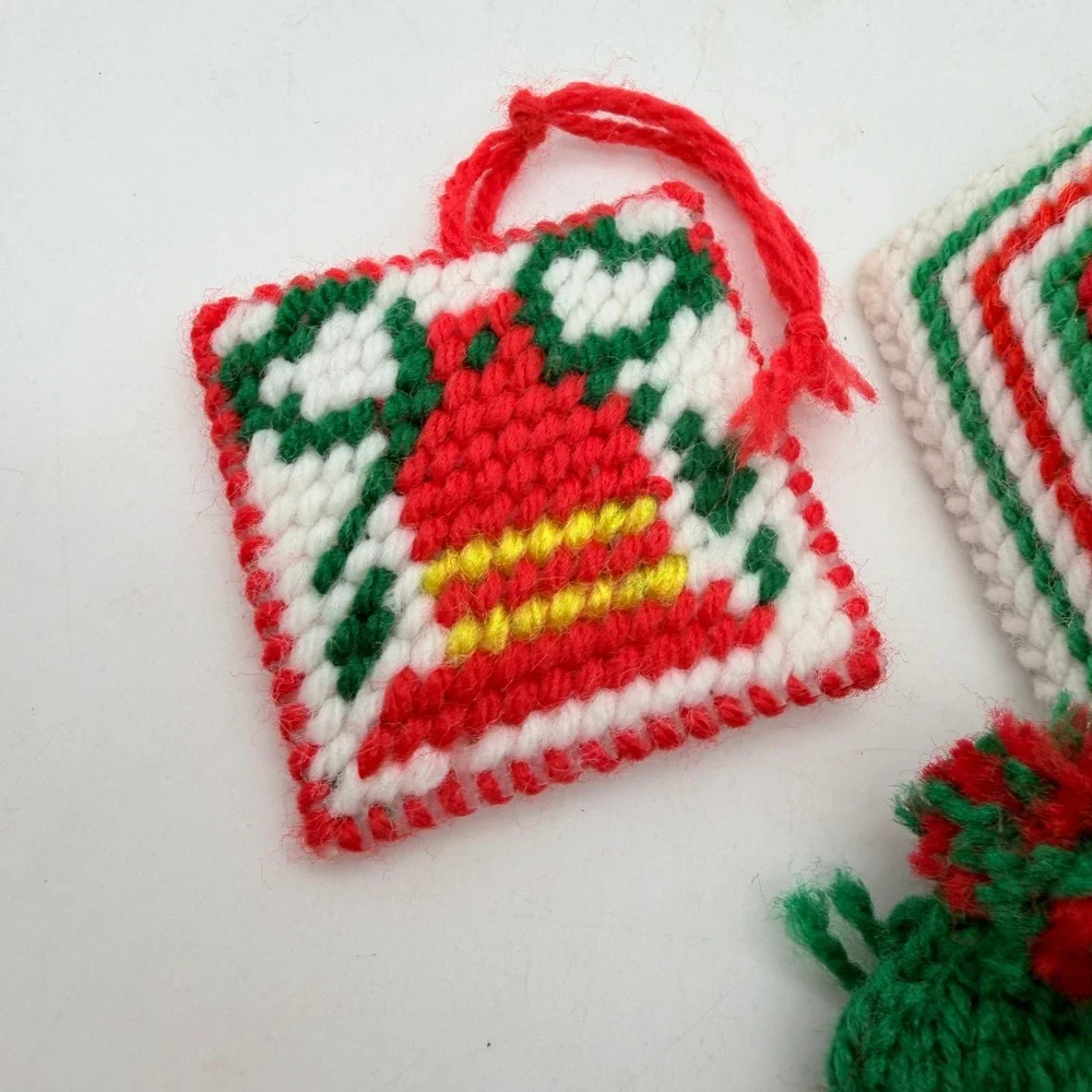 VTG Handmade Christmas Needdepoint Ornaments Set 4 Plastic Canvas Snowman